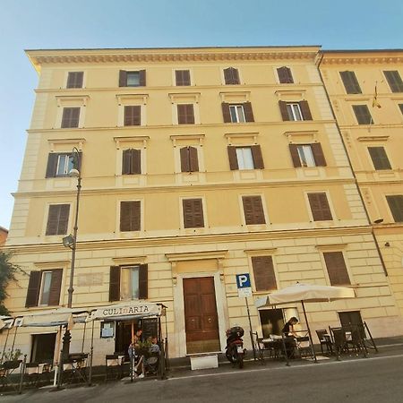 Casa Totti Bed & Breakfast Roma Exterior foto